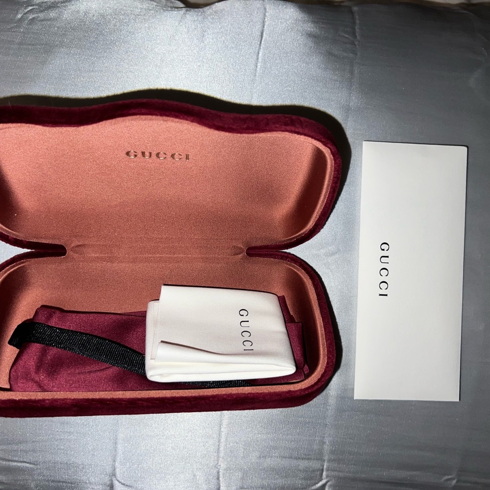 Gucci Burgundy Velvet Sunglass Case with Pink Interior and White Pouch